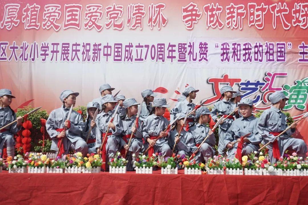 超级坦克消灭僵尸